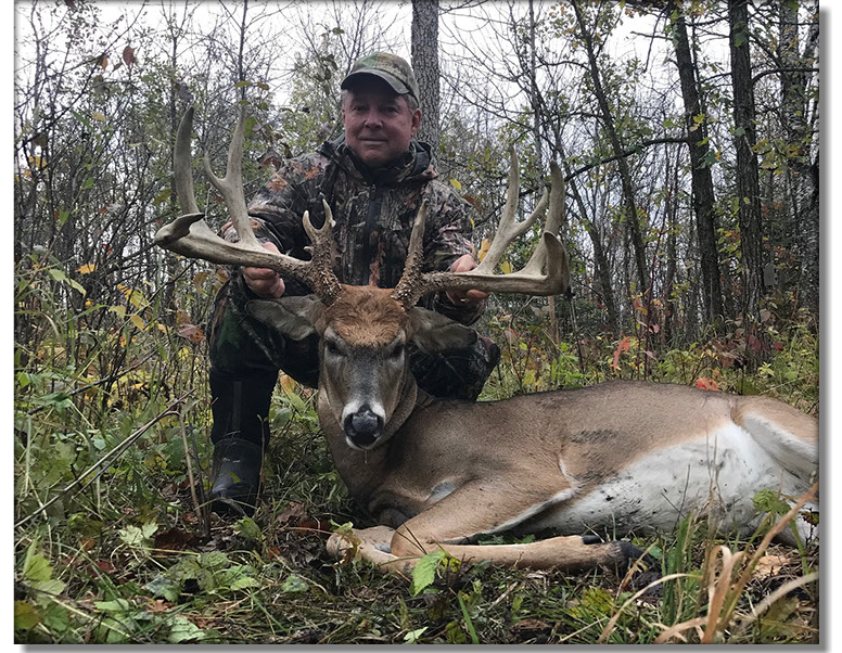 Photos | Double XL Trophy Whitetails